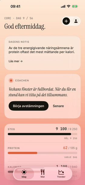 Coachen på Idag-vyn erbjuder veckoavstämningen, med ett val att börja nu eller senare.
